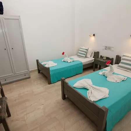 Vasilakis & Aparthotel 3*